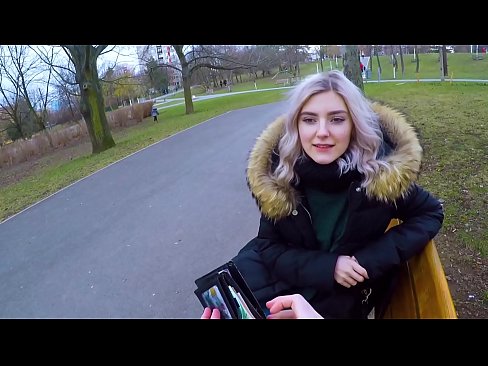 ❤️ Sluk 'n vreemdeling se warm kom vir geld - blowjob in the park deur Eva Elfie ❤️❌ Tuisgemaakte pornografie by ons af.xxxpornolive.ru ❌❤